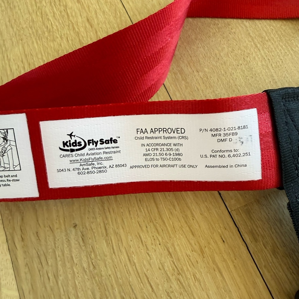 Kids Flysafe Harness for Air Travel - Picture 5 of 5